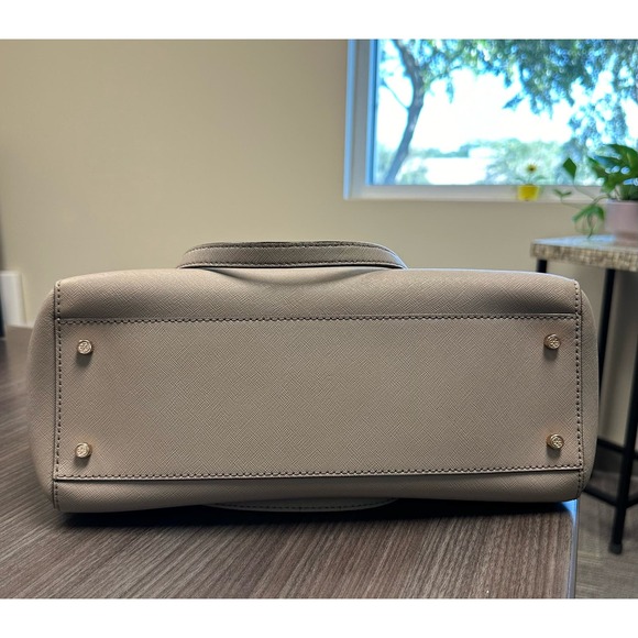 Tory Burch Women's 64188 Emerson Small Top Zip Saffiano Leather Tote French Gray - Picture 6 of 12